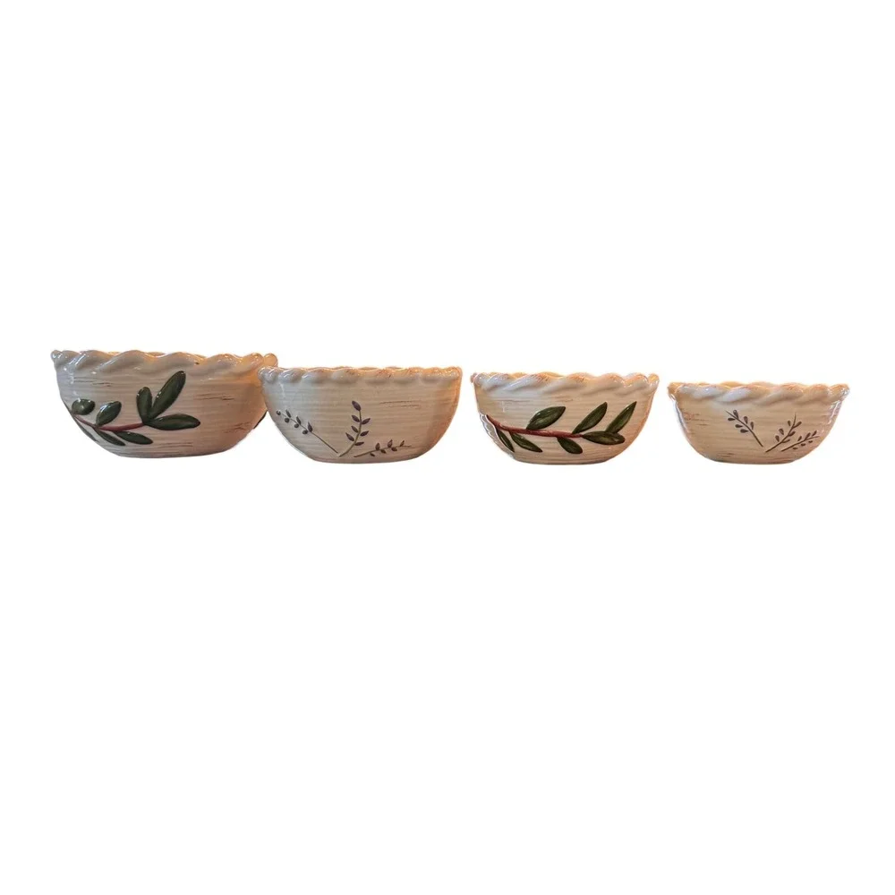 Set of 4 Ceramic Nesting Mixing Bowls Tuscan French Floral Design Scalloped Edge